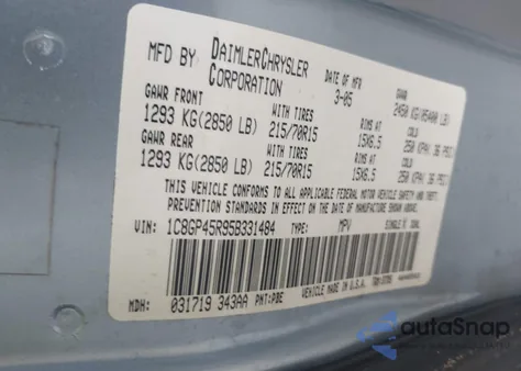 2005 Chrysler Town And Country z USA, uszkodzony, nr VIN ICHGP45R95B331484